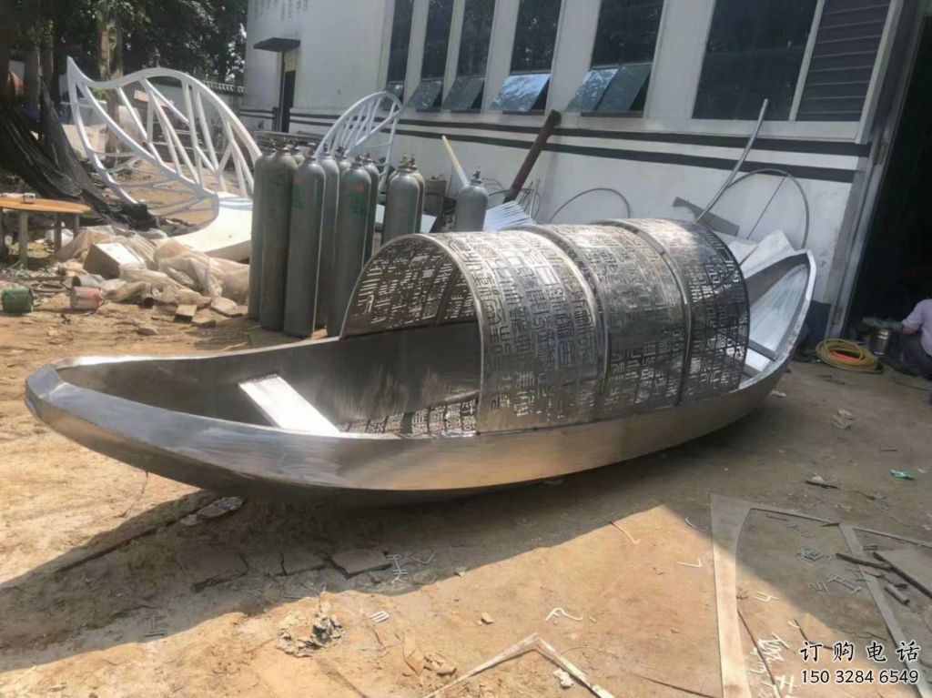 户外船雕塑厂家 喷漆创意小品 现代不锈钢船雕塑 户外船雕塑厂家 喷漆创意小品 现代不锈钢船雕塑