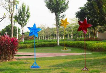 草地风车雕塑厂家 现代公园小品 大型不锈钢风车雕塑生产