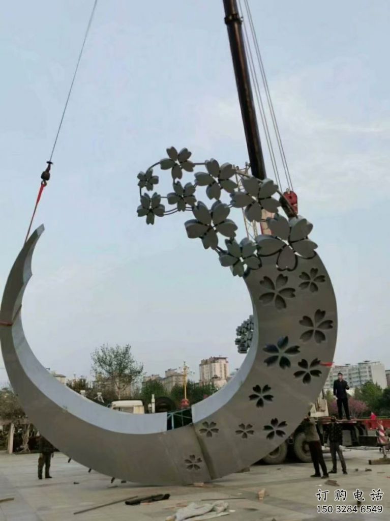 欧式月牙形雕塑厂家 抽象摆件 现代不锈钢月牙形雕塑生产 欧式月牙形雕塑厂家 抽象摆件 现代不锈钢月牙形雕塑生产