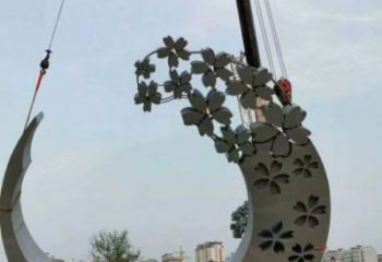 欧式月牙形雕塑厂家 抽象摆件 现代不锈钢月牙形雕塑生产