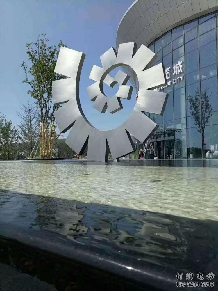 镂空双环雕塑厂家 广场园林小品 大型不锈钢双环雕塑制作 镂空双环雕塑厂家 广场园林小品 大型不锈钢双环雕塑制作