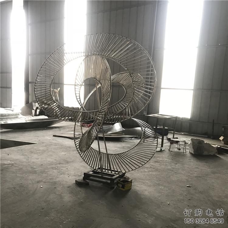钢管双环雕塑厂家 异形烤漆小品 房地产不锈钢双环雕塑生产 钢管双环雕塑厂家 异形烤漆小品 房地产不锈钢双环雕塑生产