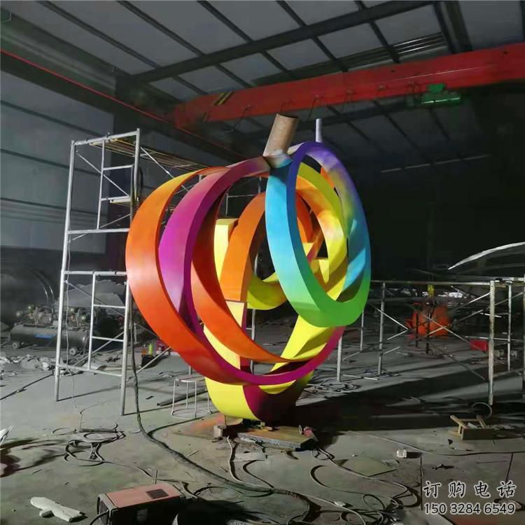几何双环雕塑厂家 现代小品 大门口不锈钢双环雕塑生产 几何双环雕塑厂家 现代小品 大门口不锈钢双环雕塑生产