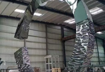 抽象圆圈雕塑厂家 哑光小品 户外不锈钢圆圈雕塑制作