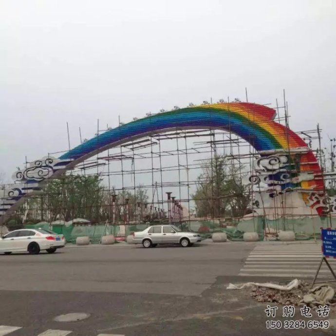 彩绘拱门雕塑厂家 悬空摆件 街头不锈钢拱门雕塑生产