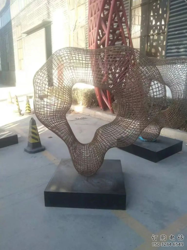 大型商场彩带雕塑厂家 抽象摆件 镂空不锈钢彩带雕塑制作 大型商场彩带雕塑厂家 抽象摆件 镂空不锈钢彩带雕塑制作