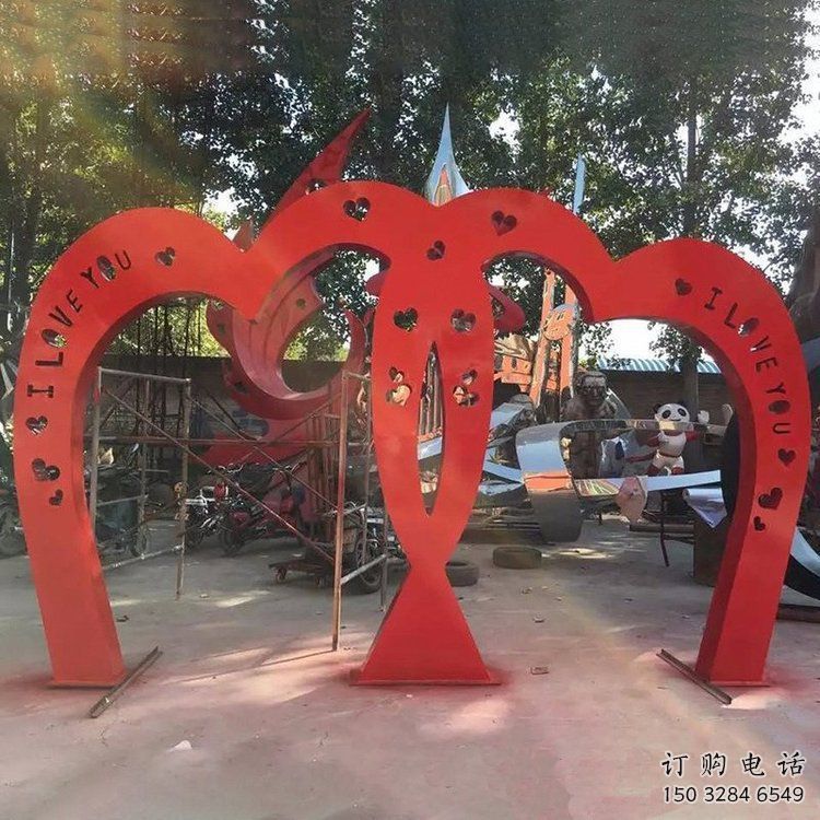 几何心心相印雕塑厂家 广场公园创意小品 几何心心相印雕塑厂家 广场公园创意小品