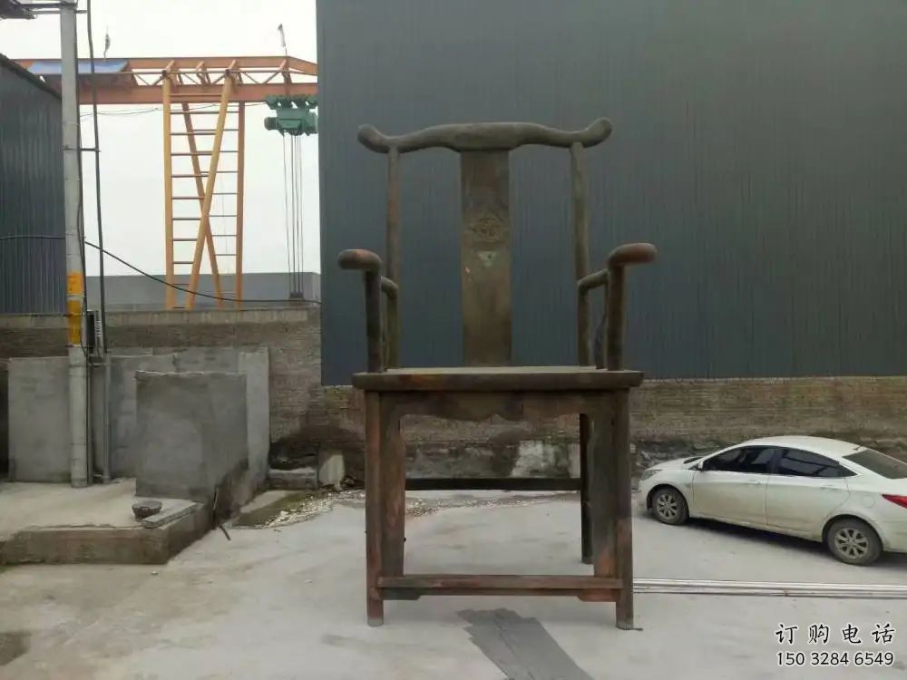 房地产椅子雕塑厂家 欧式摆件 锻造不锈钢椅子雕塑厂 房地产椅子雕塑厂家 欧式摆件 锻造不锈钢椅子雕塑厂