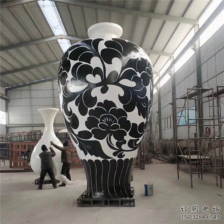 喷漆花瓶雕塑厂家 中式小品 大型不锈钢花瓶雕塑厂