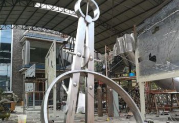 大型圆规雕塑厂家 锻造小品 现代不锈钢圆规雕塑厂