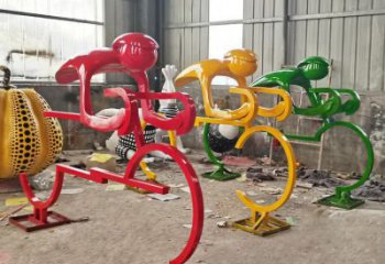 几何赛车雕塑厂家 公园小品 烤漆不锈钢赛车雕塑厂