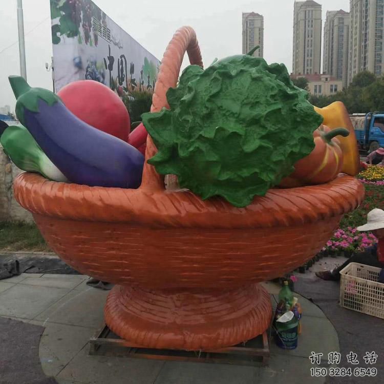 大型菜篮子雕塑厂家 彩绘小品 户外不锈钢菜篮子雕塑厂 大型菜篮子雕塑厂家 彩绘小品 户外不锈钢菜篮子雕塑厂