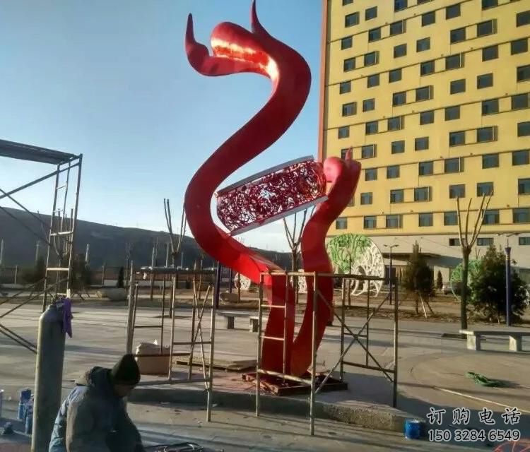 广场鼓雕塑厂家 镂空小品 大型不锈钢鼓雕塑制作 广场鼓雕塑厂家 镂空小品 大型不锈钢鼓雕塑制作