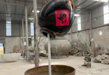 庭院酒坛雕塑厂家 喷水小品 锻造不锈钢酒坛雕塑生产