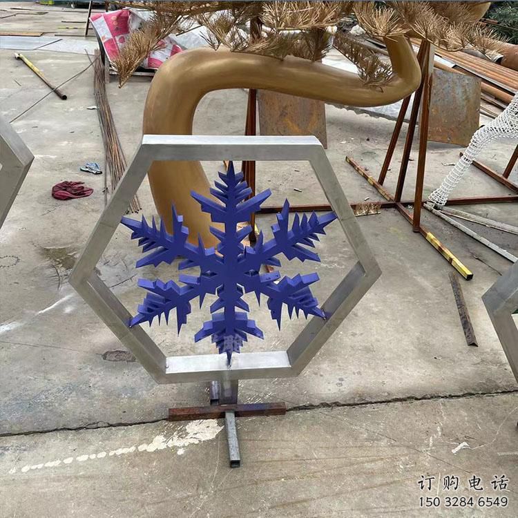 庭院雪花雕塑厂家 镂空小品 锻造不锈钢雪花雕塑制作 庭院雪花雕塑厂家 镂空小品 锻造不锈钢雪花雕塑制作