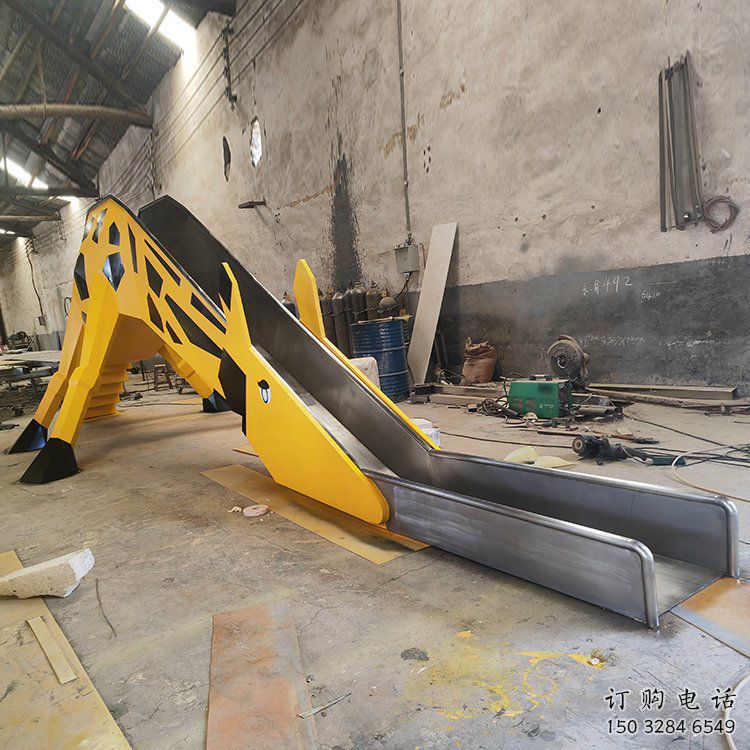 大型滑梯雕塑厂家 抽象卡通小品 公园不锈钢滑梯雕塑生产 大型滑梯雕塑厂家 抽象卡通小品 公园不锈钢滑梯雕塑生产