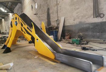 大型滑梯雕塑厂家 抽象卡通小品 公园不锈钢滑梯雕塑生产