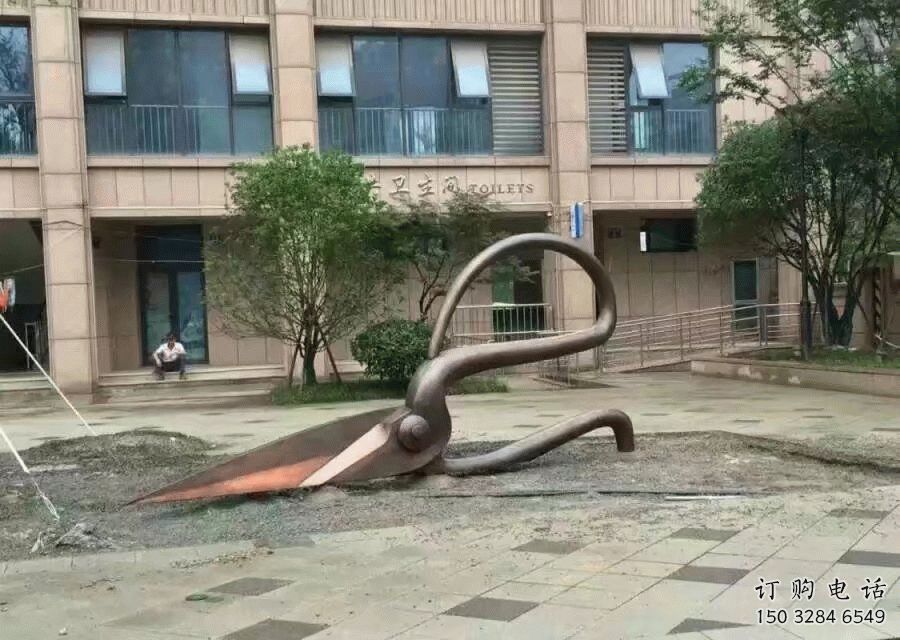 烤漆剪刀雕塑厂家 仿古公园小品 广场不锈钢剪刀雕塑厂 烤漆剪刀雕塑厂家 仿古公园小品 广场不锈钢剪刀雕塑厂