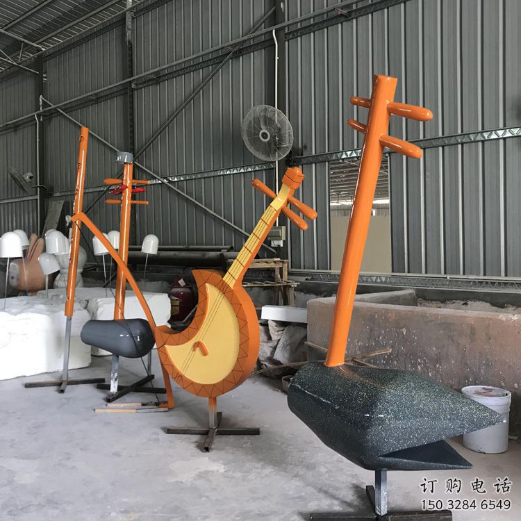 户外二胡雕塑厂家 喷漆小品 现代二胡雕塑厂