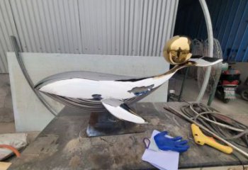 异形顶球雕塑厂家 现代公园小品 镜面不锈钢顶球雕塑厂