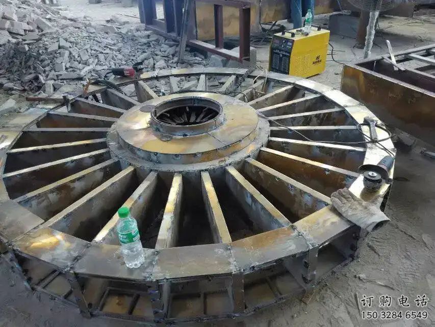 广场水车雕塑厂家 公园广场小品 现代不锈钢水车雕塑厂 广场水车雕塑厂家 公园广场小品 现代不锈钢水车雕塑厂