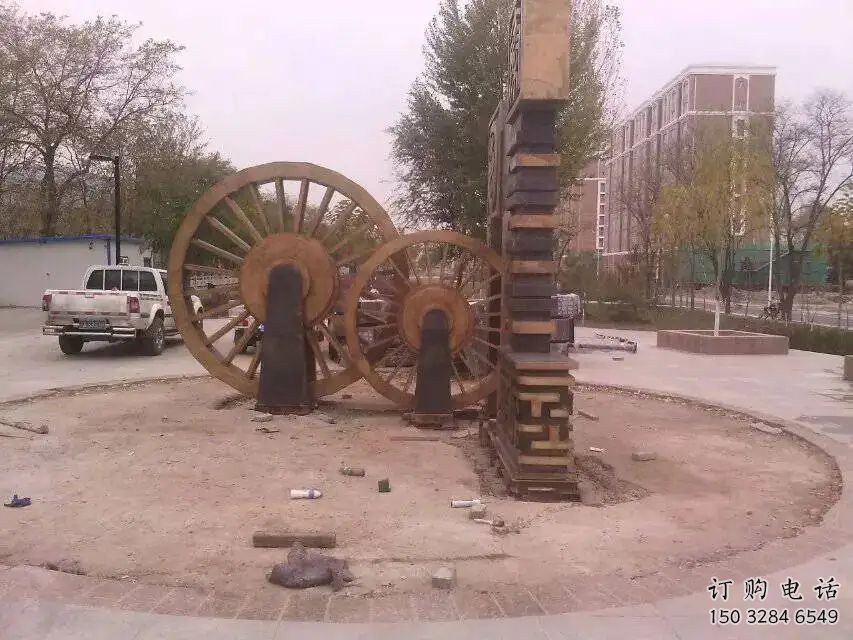 大型商场水车雕塑厂家 仿真摆件 彩绘不锈钢水车雕塑厂 大型商场水车雕塑厂家 仿真摆件 彩绘不锈钢水车雕塑厂