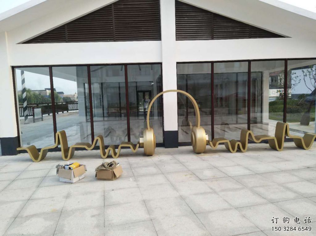 大型商场耳麦雕塑厂家 创意摆件 抽象不锈钢耳麦雕塑厂 大型商场耳麦雕塑厂家 创意摆件 抽象不锈钢耳麦雕塑厂