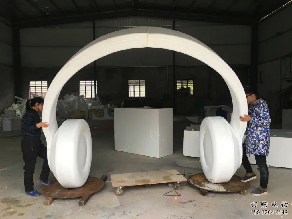 音乐耳麦雕塑厂家 异形音乐摆件 体育场不锈钢耳麦雕塑厂 音乐耳麦雕塑厂家 异形音乐摆件 体育场不锈钢耳麦雕塑厂