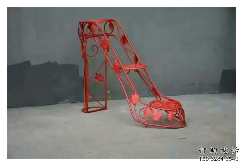 镂空高跟鞋雕塑厂家 烤漆园林小品 几何高跟鞋雕塑价格 镂空高跟鞋雕塑厂家 烤漆园林小品 几何高跟鞋雕塑价格