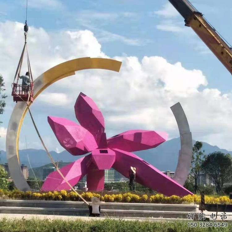 街道马兰花雕塑厂家 现代摆件 烤漆不锈钢马兰花雕塑厂 街道马兰花雕塑厂家 现代摆件 烤漆不锈钢马兰花雕塑厂