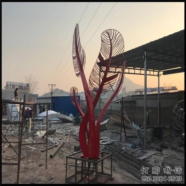 镂空芭蕉叶雕塑厂家 大型别墅区小品 户外不锈钢芭蕉叶雕塑厂