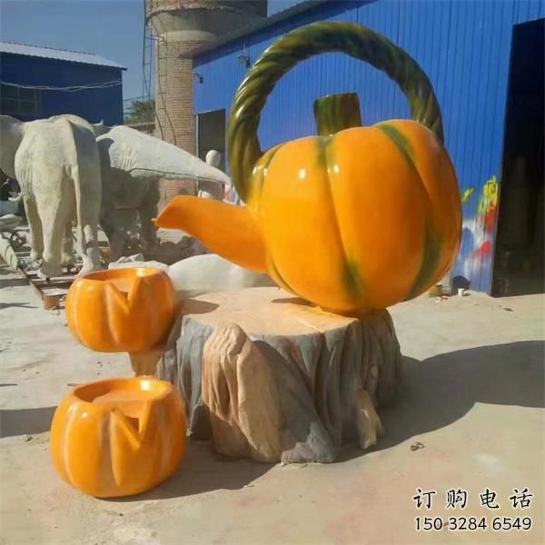 水景南瓜雕塑厂家 彩绘喷水小品 现代不锈钢南瓜雕塑厂