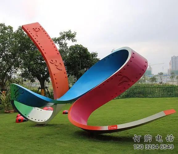 彩绘胶卷雕塑厂家 广场摆件 街头不锈钢胶卷雕塑厂
