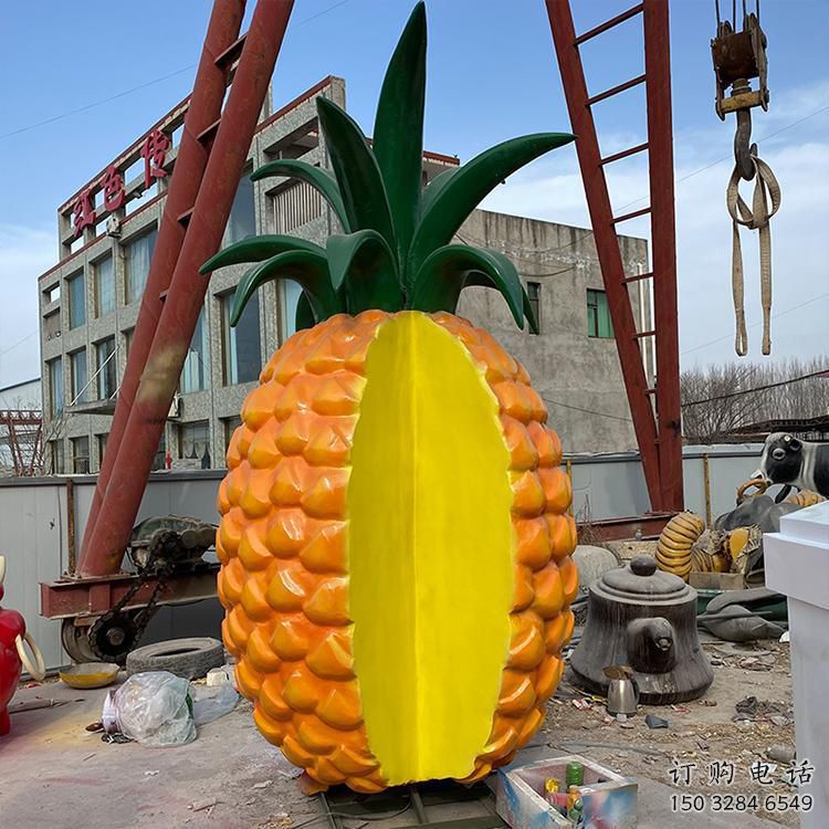 现代菠萝雕塑厂家 大型别墅区摆件 仿真菠萝雕塑定做