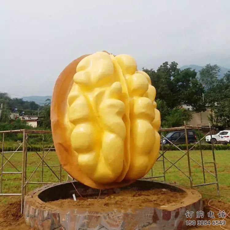 几何核桃雕塑厂家 公园小品 广场核桃雕塑定制 几何核桃雕塑厂家 公园小品 广场核桃雕塑定制