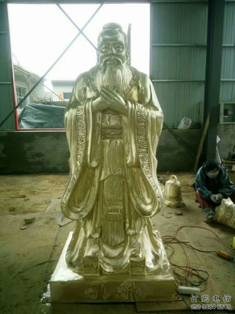 大型孔子雕塑厂家 锻造小品  校园广场孔子雕塑制作