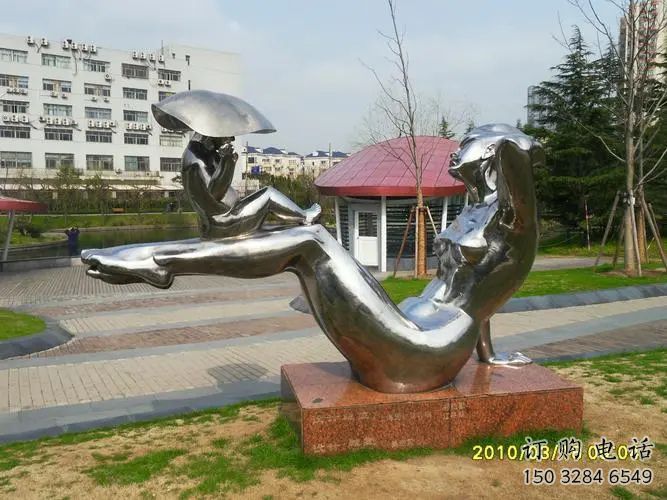街头母亲雕塑厂家 大型别墅区摆件  镜面不锈钢母亲雕塑厂