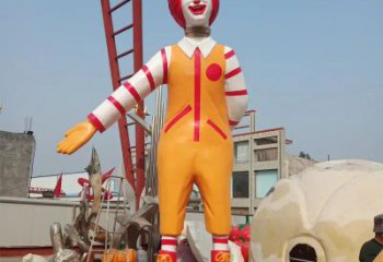 彩绘小丑雕塑厂家 餐饮店摆件 街头小丑雕塑厂