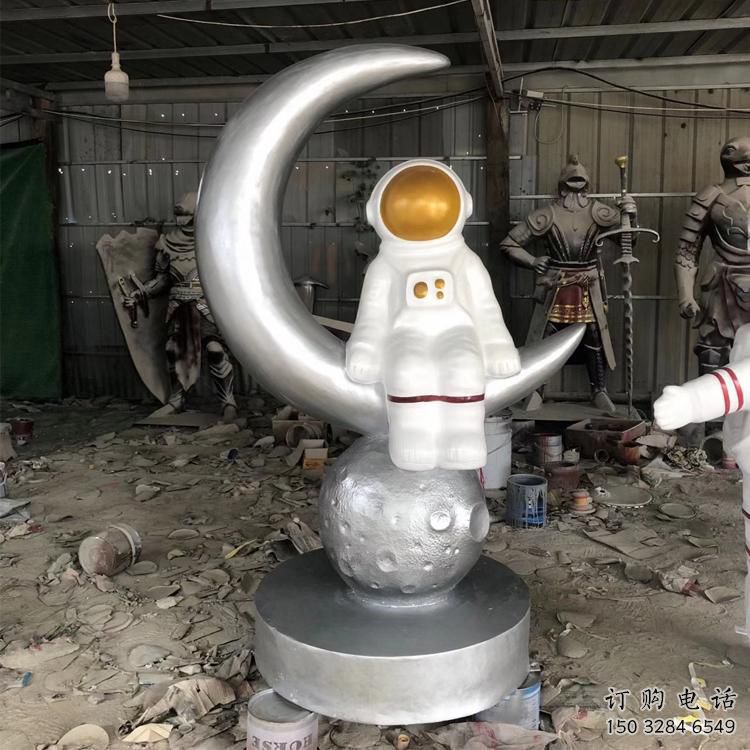 烤漆太空人雕塑厂家 广场小品 仿真太空人雕塑厂 烤漆太空人雕塑厂家 广场小品 仿真太空人雕塑厂
