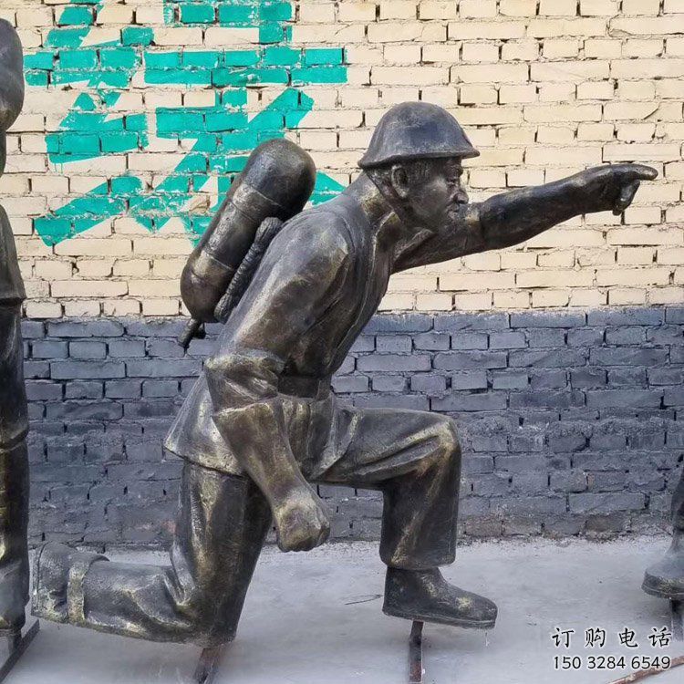 抽象消防员雕塑厂家  烤漆小品  户外消防员雕塑厂