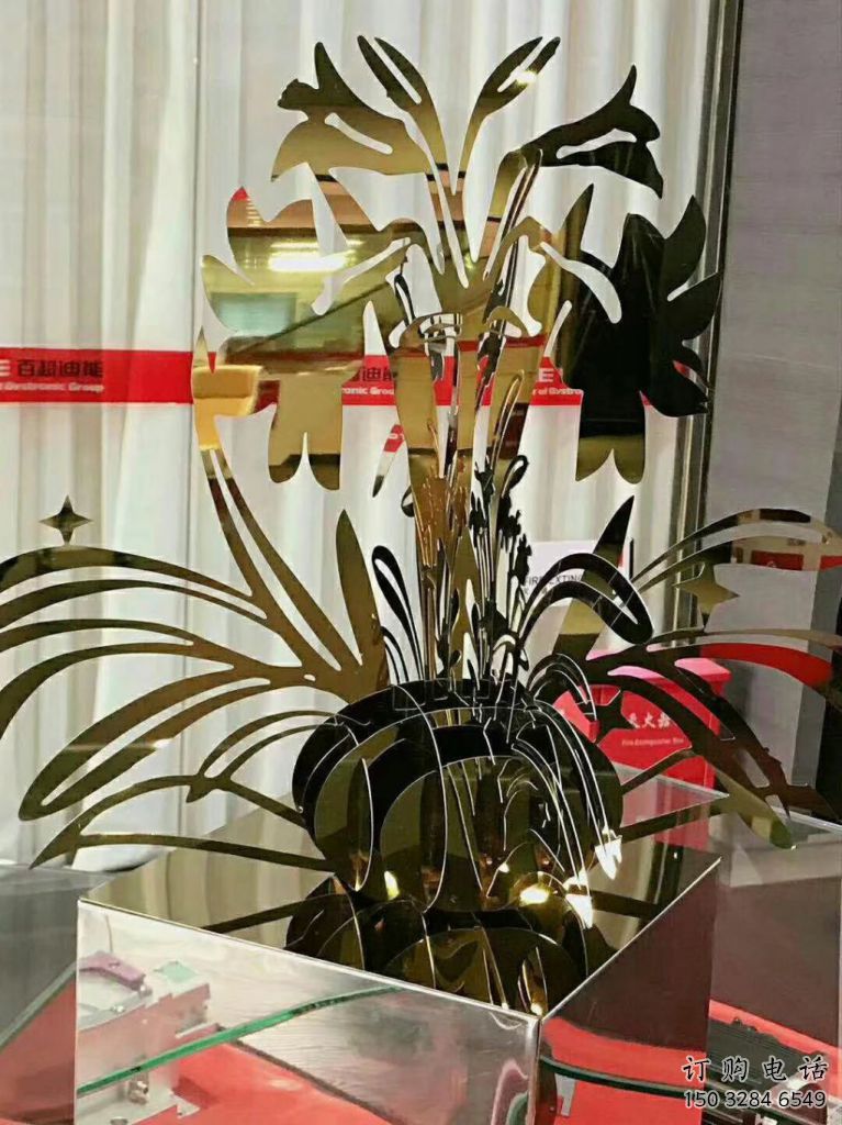 户外兰花雕塑厂家 喷漆小品 镀金不锈钢兰花雕塑 户外兰花雕塑厂家 喷漆小品 镀金不锈钢兰花雕塑