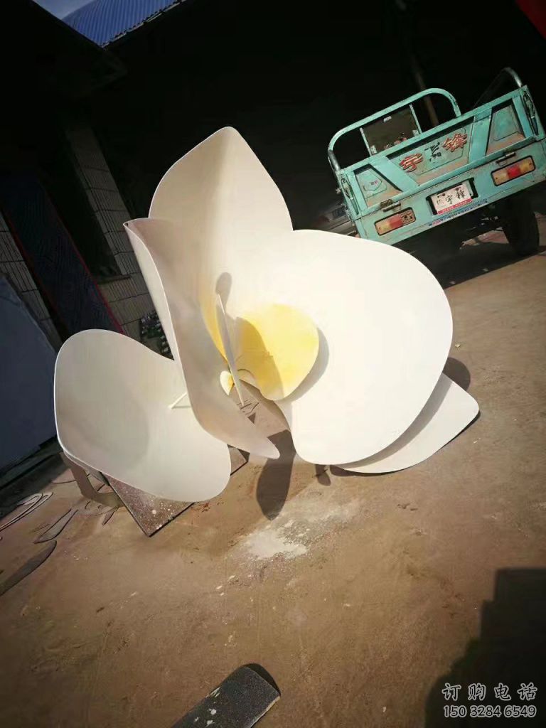 烤漆玉兰花雕塑厂家 公园小品 现代不锈钢玉兰花雕塑厂 烤漆玉兰花雕塑厂家 公园小品 现代不锈钢玉兰花雕塑厂