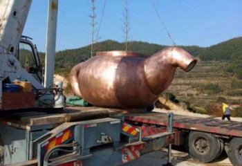 大型广场不锈钢天壶雕塑安装