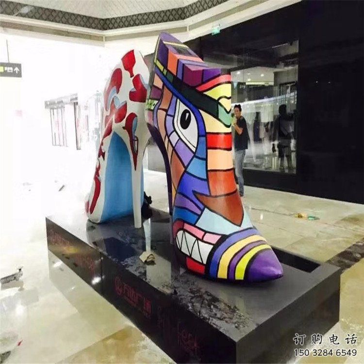 加工抽象高跟鞋雕塑 店门口彩绘雕塑 步行街摆件雕塑 加工抽象高跟鞋雕塑 店门口彩绘雕塑 步行街摆件雕塑