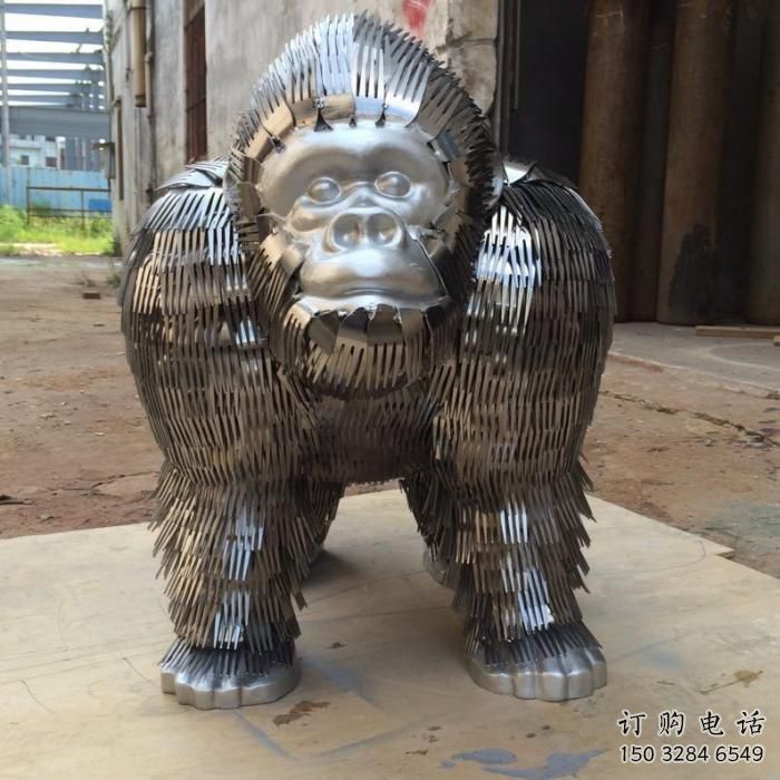 浙江庭院猩猩雕塑，动物主题，拉丝工艺