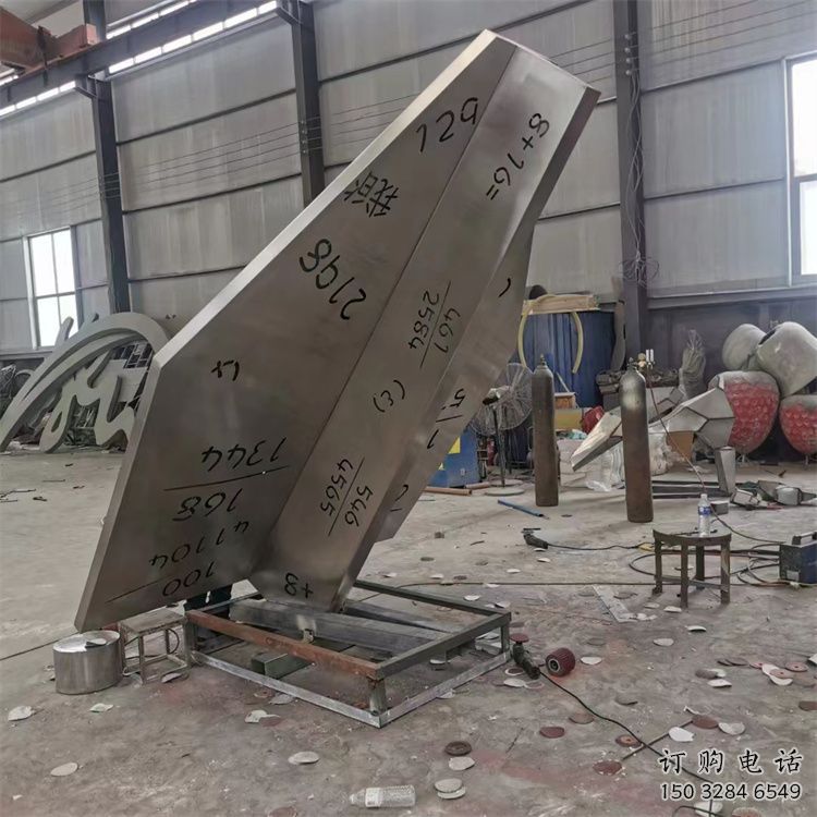 大门口飞机雕塑生产商 发光公园小品 仿真雕塑