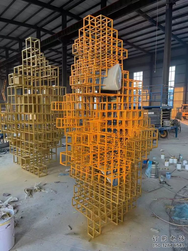 预定灯光魔方雕塑 悬空餐饮店小品 商业街雕塑制作 预定灯光魔方雕塑 悬空餐饮店小品 商业街雕塑制作