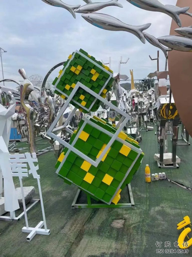 选定景观魔方雕塑 烤漆大型小品 酒店雕塑生产商 选定景观魔方雕塑 烤漆大型小品 酒店雕塑生产商