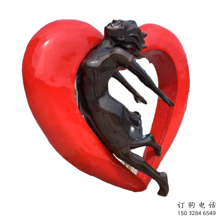 步行街爱心雕塑厂家 游乐场爱情雕塑 铸造雕塑