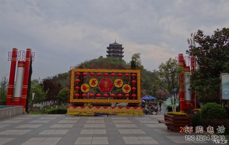 街道灯笼雕塑制造商 现代雕塑 彩绘雕塑生产